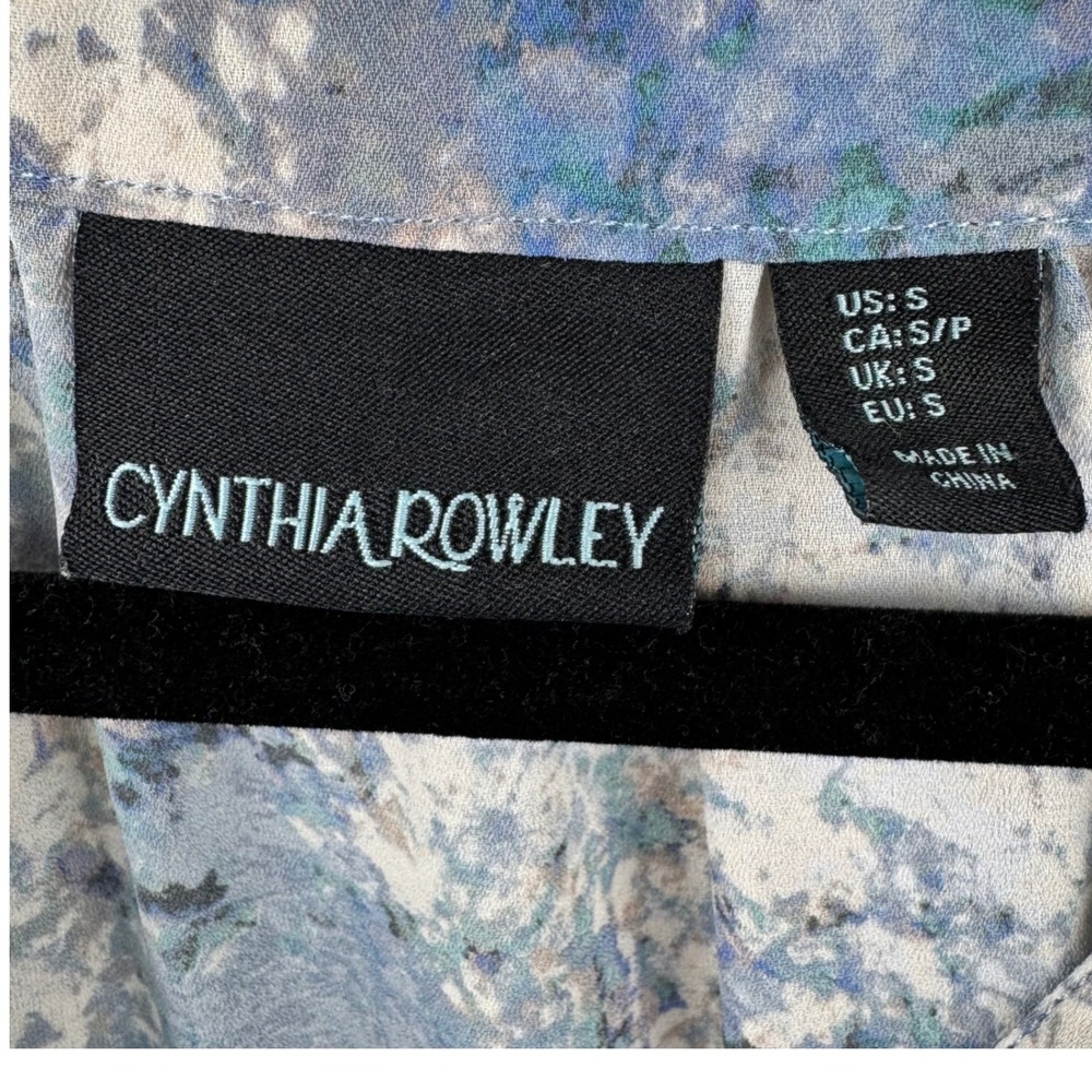Cynthia Rowley Blouse Womens Small Blue Sheer Abstract Floral V-Neck High-Low - Picture 8 of 13